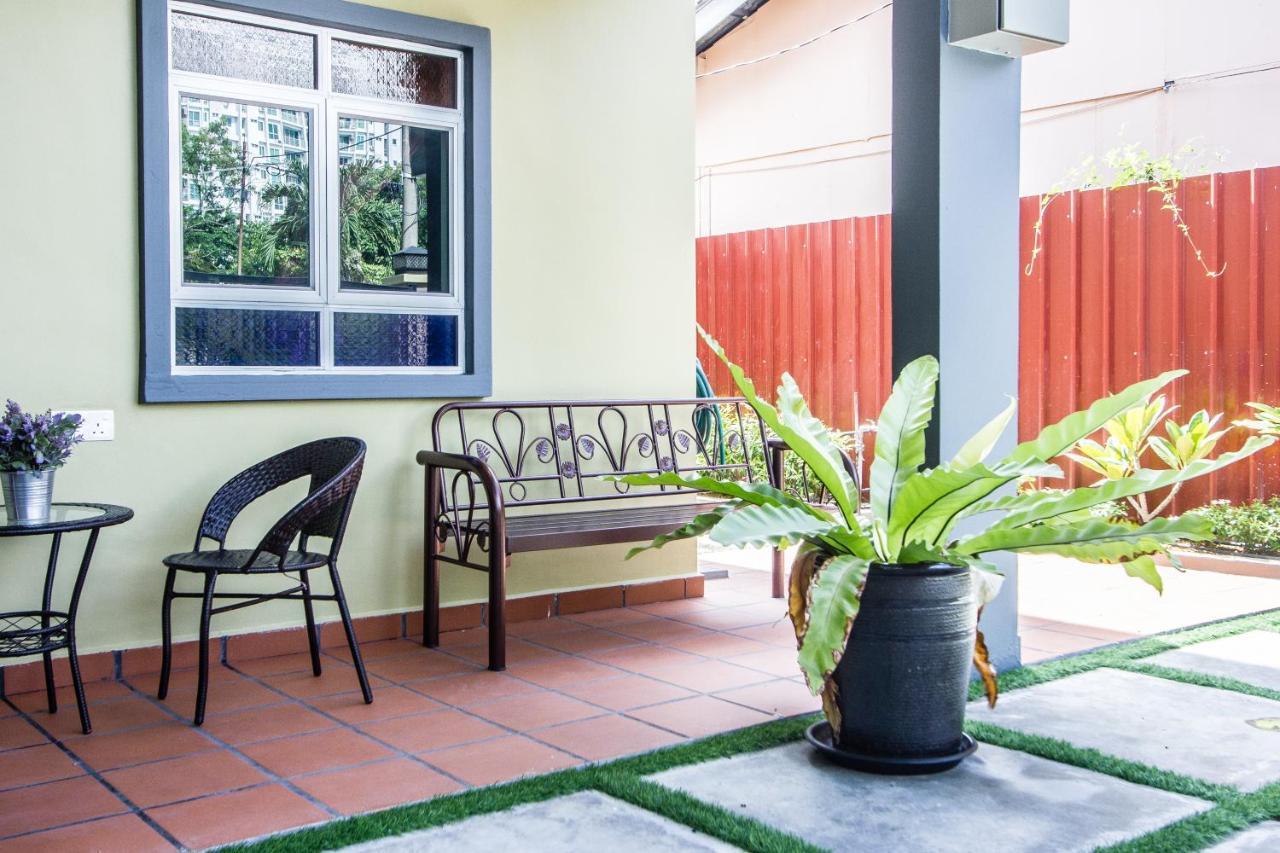 Explore 5Br Gardenhouse Retreats Бътъруърт Екстериор снимка